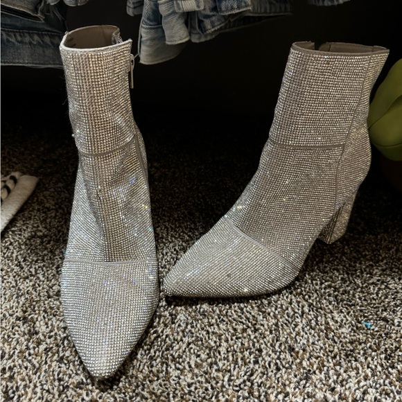 Steven Madden Sparkly booties - Picture 4 of 4
